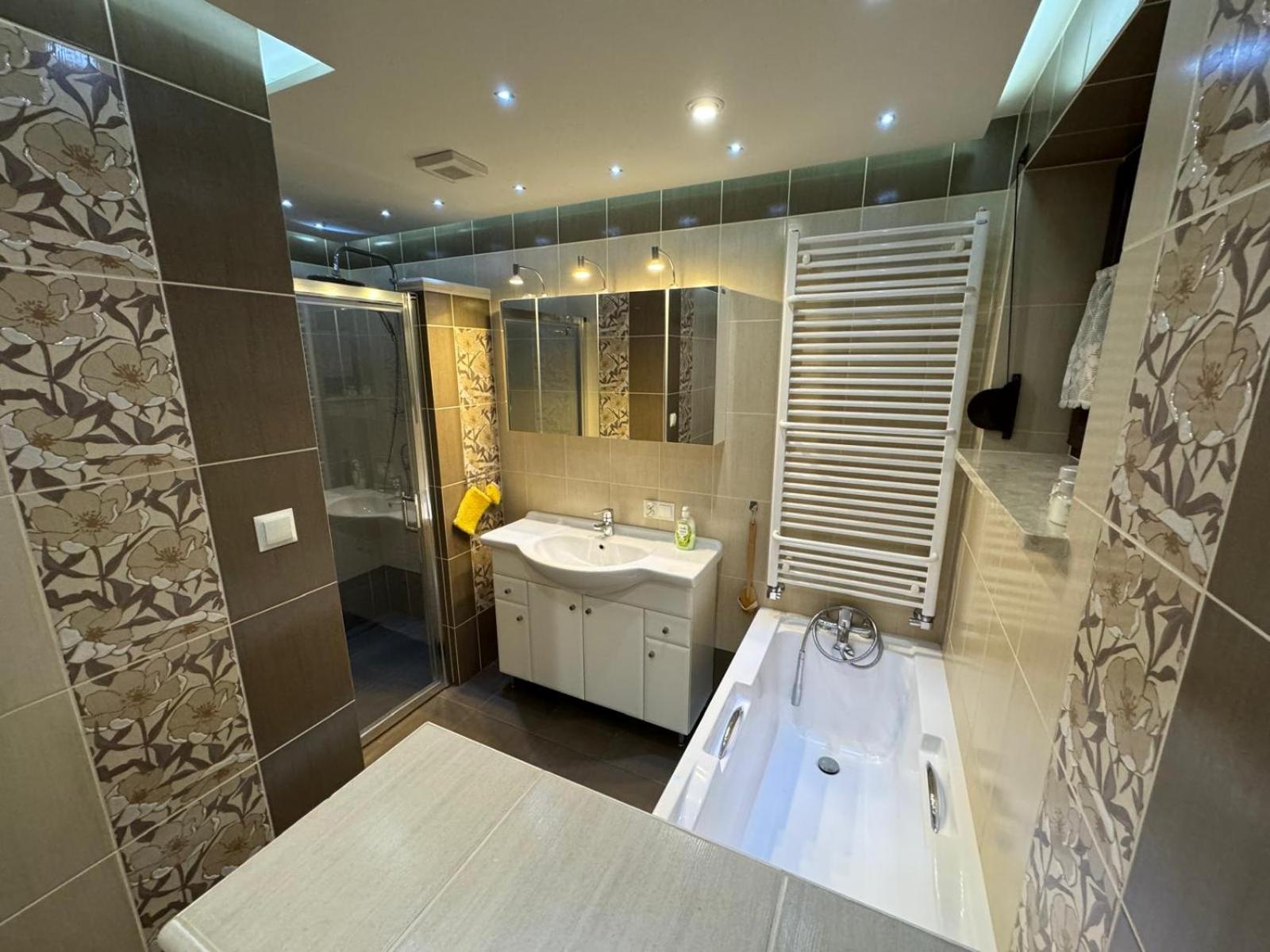 Duzy I Elegancki Dom W Jeziornej Holiday home Jodlow (Nowa Sol)